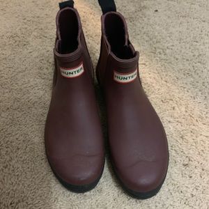 Maroon hunter ankle boots